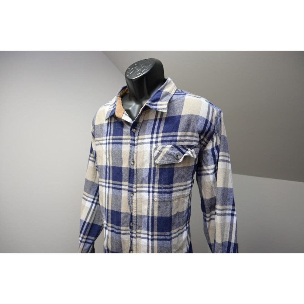 Legendary Whitetails Flannel Button Up Shirt Long Sleeve Plaidโ Mens Sz XL